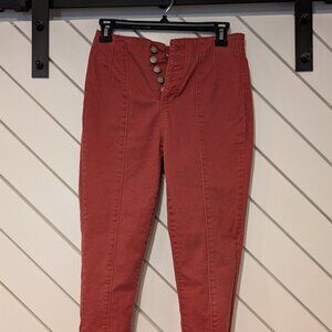 No Boundaries High Rise Button Front Seam Capri Pants Coral Size 5